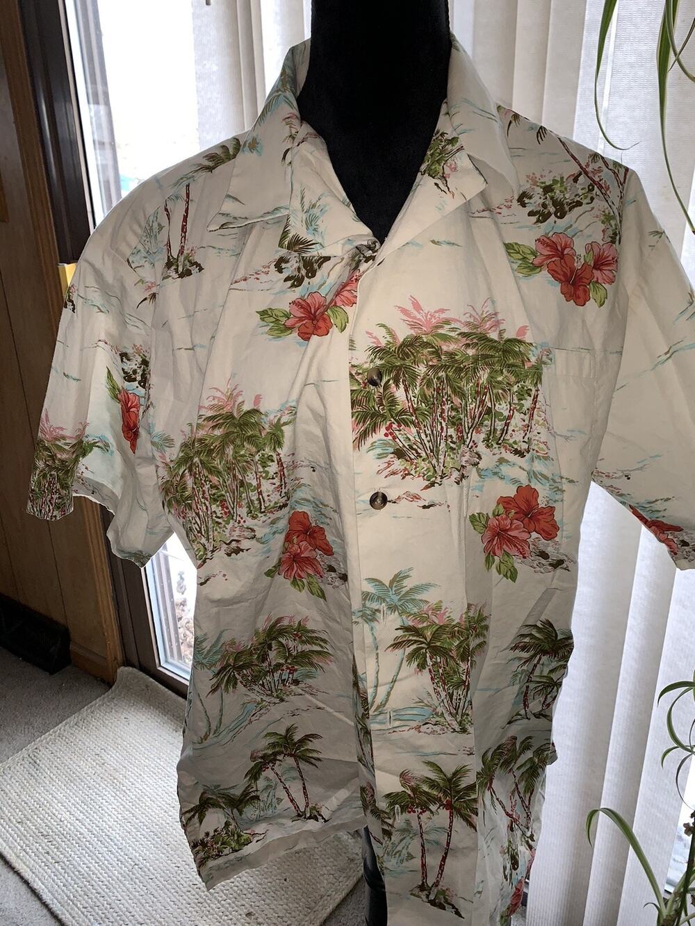 Tori Richard Hawaiian Shirt Size L Cotton Floral Short Sleeve